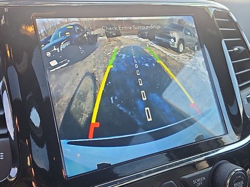 Used 2022 Jeep Grand Cherokee Limited image 10