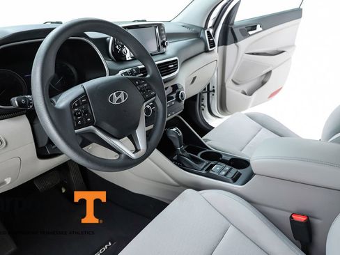 Used 2021 Hyundai Tucson SE FWD image 19