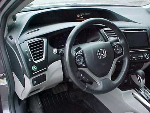 Used 2014 Honda Civic EX-L image 18