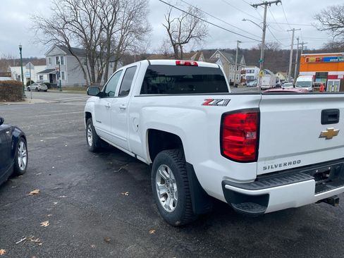 Used 2019 Chevrolet Silverado 1500 LT w/ All Star Edition image 7