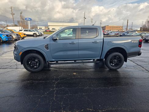 New 2025 Ford Ranger Lariat w/ FX4 Off-Road Package image 13