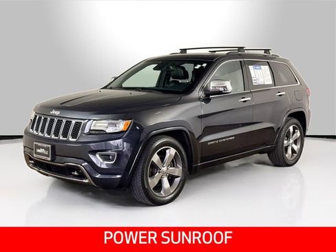 Used 2015 Jeep Grand Cherokee Overland w/ Advanced Technology Group AWD/4WD image 2