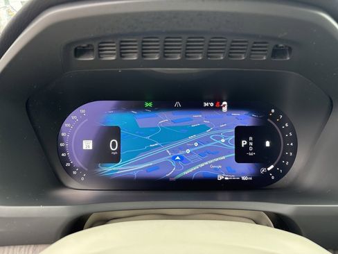 Certified 2023 Volvo XC90 B5 Plus w/ Protection Package Premier image 20