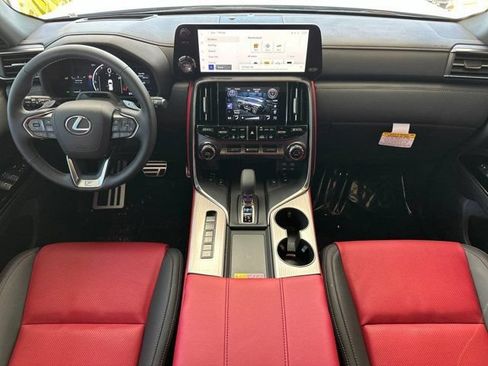 Used 2026 Lexus LX 700h F Sport AWD/4WD image 15