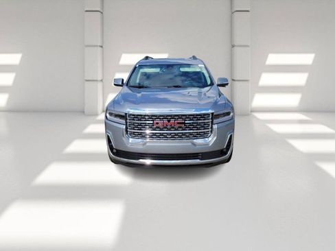 Used 2023 GMC Acadia Denali w/ Denali Ultimate Package image 2