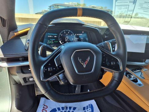 Used 2024 Chevrolet Corvette Stingray Preferred Cpe w/ 2LT RWD image 16