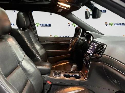 Used 2021 Jeep Grand Cherokee Limited w/ Sun & Sound Group image 8