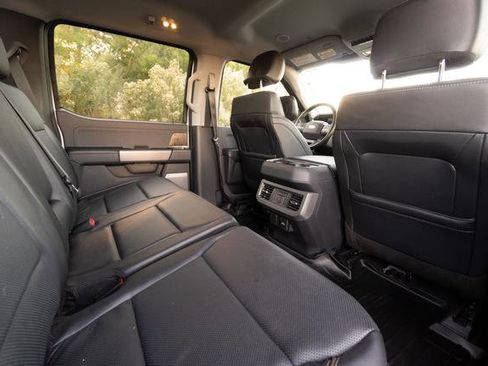 Used 2023 Ford F350 Lariat w/ Lariat Ultimate Package image 33