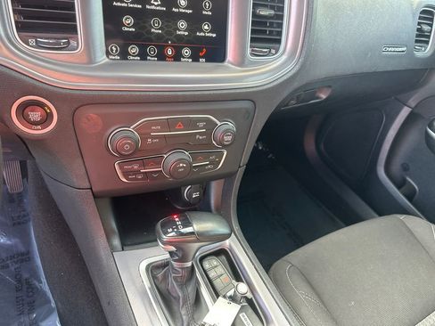 Used 2023 Dodge Charger SXT image 31