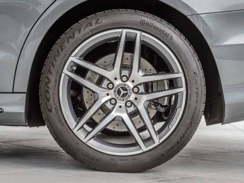 Used 2017 Mercedes-Benz S 550 4MATIC Sedan image 14