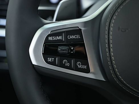 New 2027 BMW X7 xDrive40i w/ M Sport Package AWD/4WD image 37