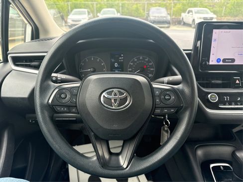 Used 2023 Toyota Corolla LE FWD image 26
