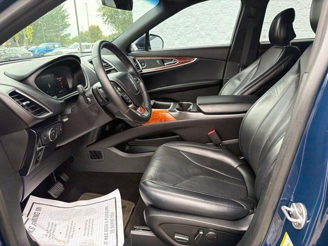 Used 2019 Lincoln Nautilus Reserve FWD image 13