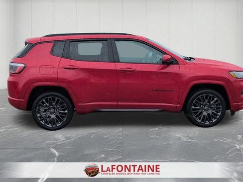 Used 2023 Jeep Compass Limited image 6