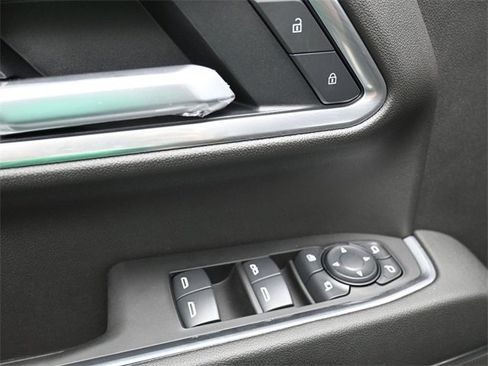 Used 2025 Chevrolet Silverado 2500 LT w/ Texas Edition image 19