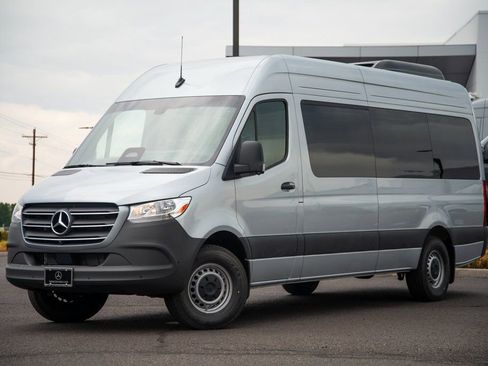 New 2025 Mercedes-Benz Sprinter 2500 image 1