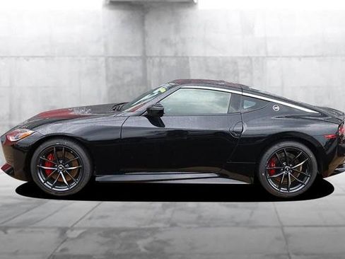 New 2026 Nissan Z Performance w/ Floor Mat Package RWD image 5