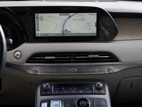 Used 2021 Hyundai Palisade Limited image 22