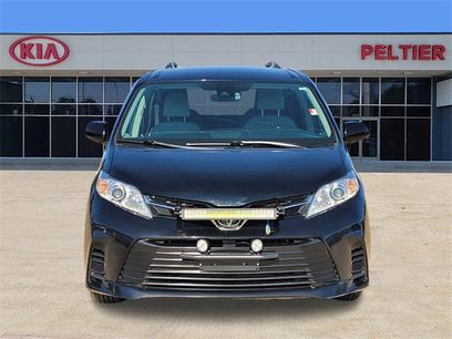 Used 2020 Toyota Sienna LE