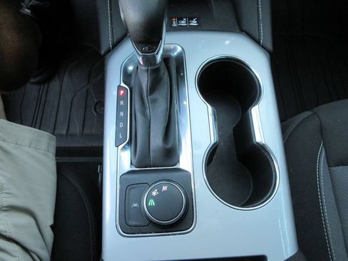Used 2024 Chevrolet Blazer LT w/ Convenience Package FWD image 27