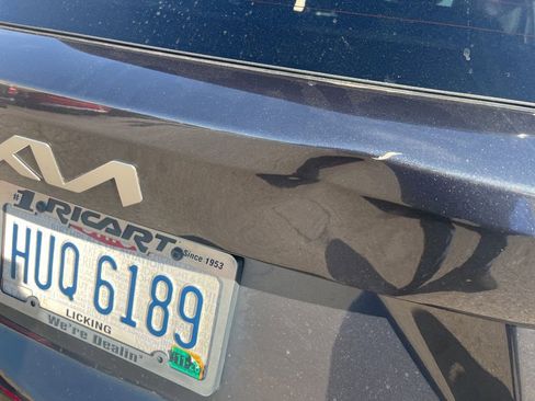 Used 2023 Kia Sorento S w/ Panoramic Sunroof Package image 10