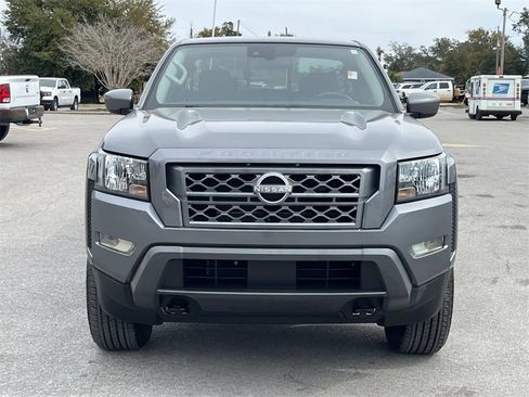 Used 2023 Nissan Frontier SV w/ SV Convenience Package image 8
