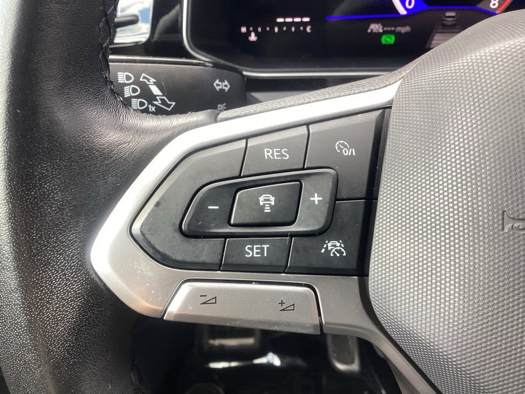 Used 2025 Volkswagen Jetta Sport FWD image 16