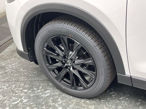 Used 2025 MAZDA CX-5 Carbon Edition image 34