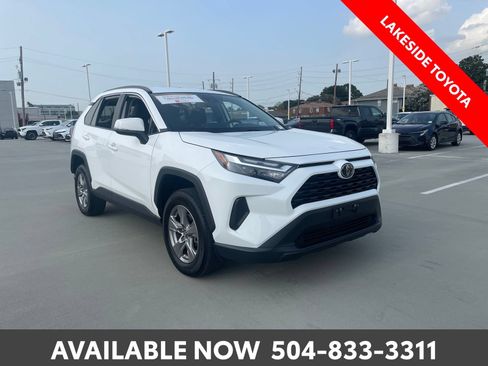 Certified 2025 Toyota RAV4 XLE FWD image 8