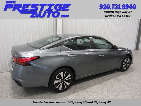 Used 2021 Nissan Altima 2.5 SV FWD image 4