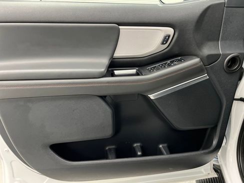 Used 2025 Ford Expedition Max Active image 11