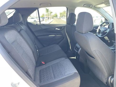 Used 2024 Chevrolet Equinox LT FWD image 26