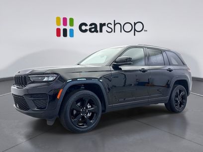 Used 2023 Jeep Grand Cherokee Altitude