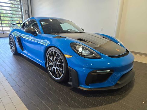 Used 2023 Porsche 718 Cayman GT4 RS RWD image 9