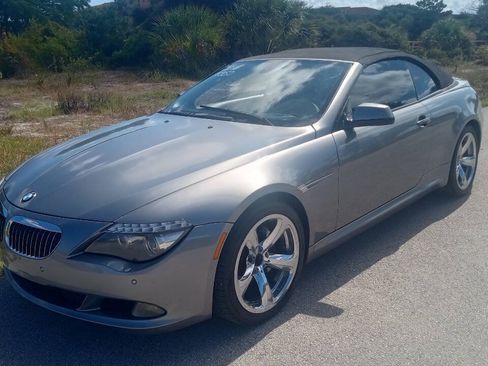 Used 2010 BMW 650i Convertible RWD image 2