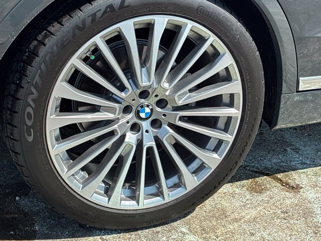 Used 2024 BMW X7 xDrive40i AWD/4WD image 16