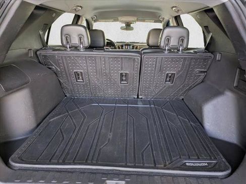 Used 2018 Chevrolet Equinox Premier AWD/4WD image 6