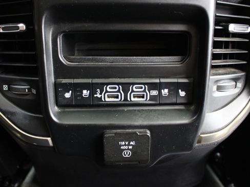 Used 2019 RAM 1500 Limited AWD/4WD image 28