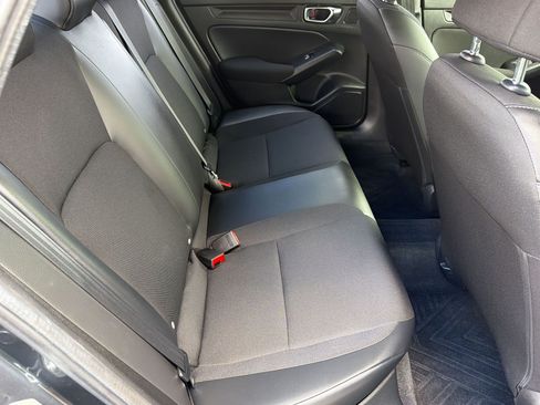 Used 2024 Honda Civic Sport image 28