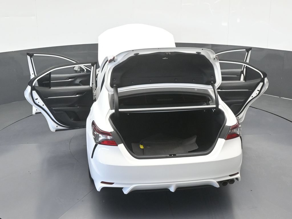 Used 2022 Toyota Camry SE w/ Convenience Package FWD image 67