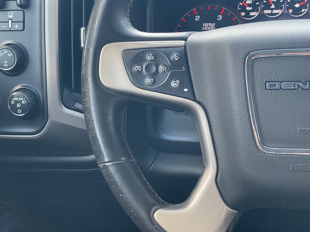 Used 2015 GMC Sierra 2500 Denali w/ Duramax Plus Package AWD/4WD image 27