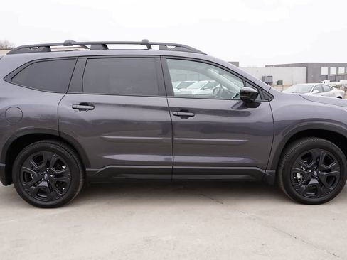 Certified 2025 Subaru Ascent Bronze Edition w/ Onyx Package image 7