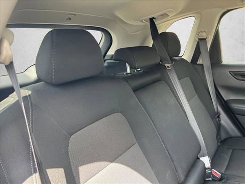 Used 2025 Honda CR-V LX image 18