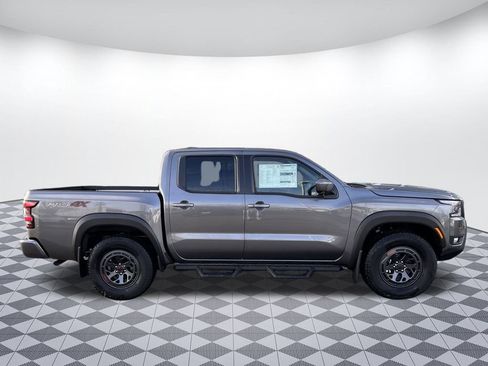 New 2026 Nissan Frontier PRO-4X w/ Pro-4x Convenience Package image 2