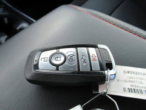 Used 2024 Ford F150 Raptor image 31