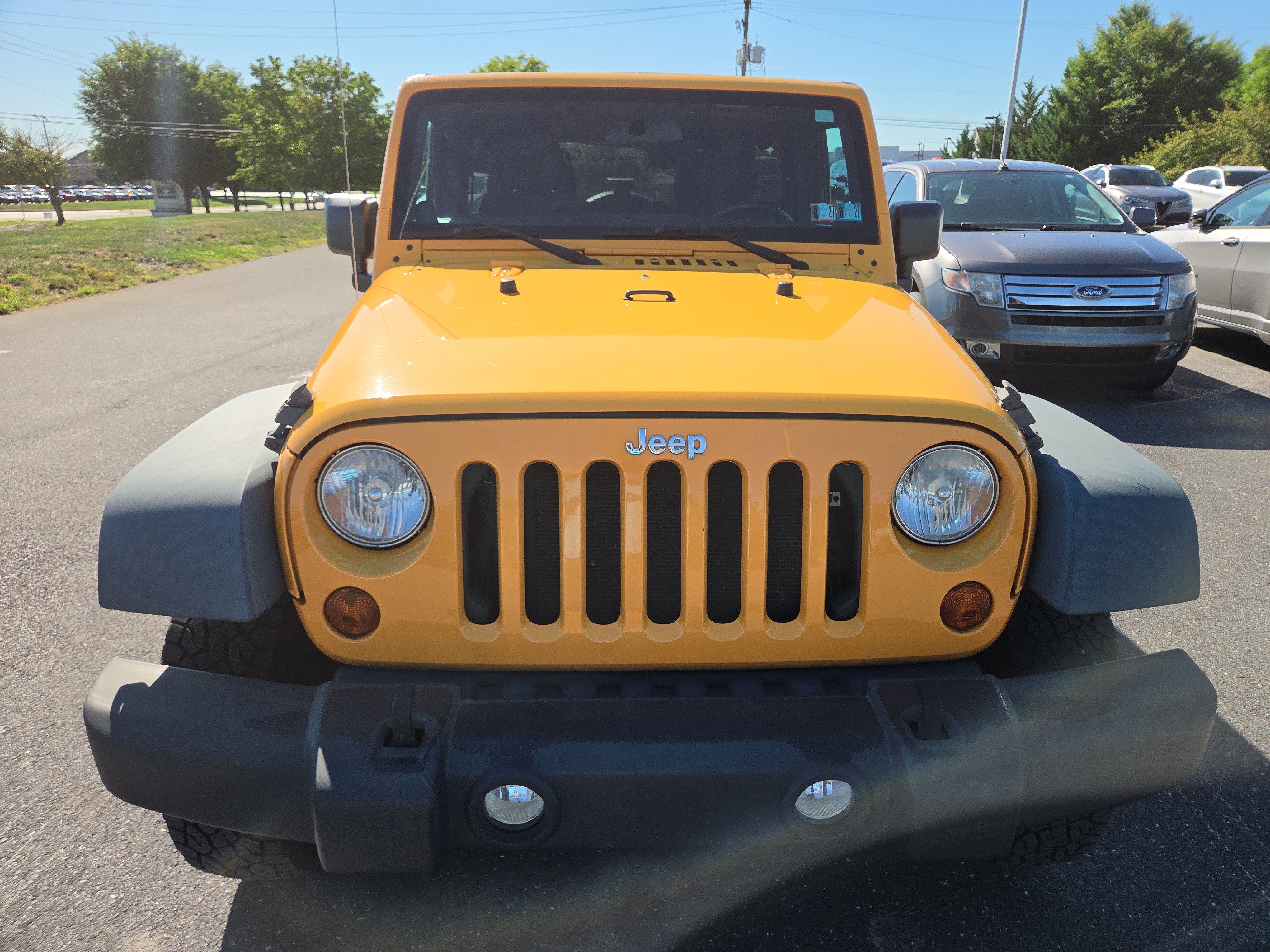 Used 2012 Jeep Wrangler Unlimited Sport AWD/4WD image 20