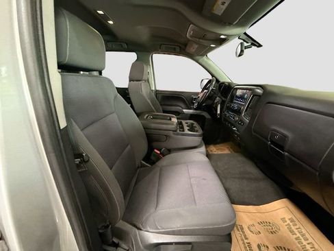 Used 2018 Chevrolet Silverado 1500 LT AWD/4WD image 27