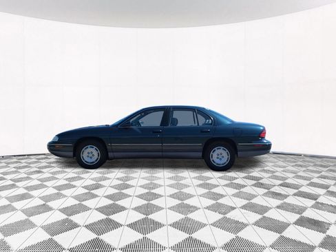 Used 1996 Chevrolet Lumina LS FWD image 2