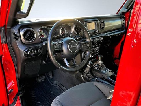 Certified 2020 Jeep Wrangler Unlimited Sport S image 4