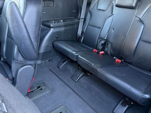 Used 2022 Kia Telluride S image 33